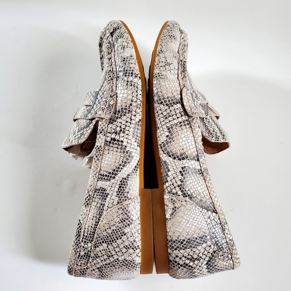 Born Snakeskin Pattern Loafers Size 7M - Picture 4 of 10